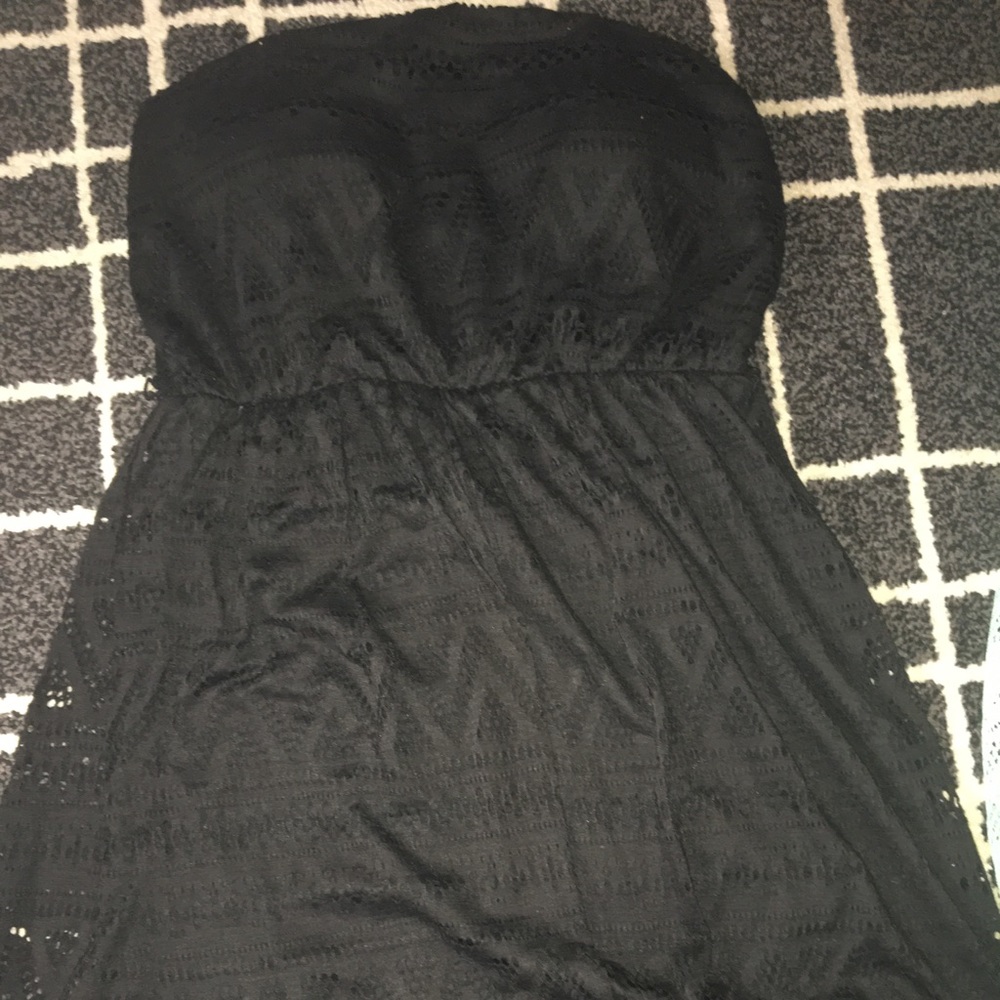 No boundaries strapless dress